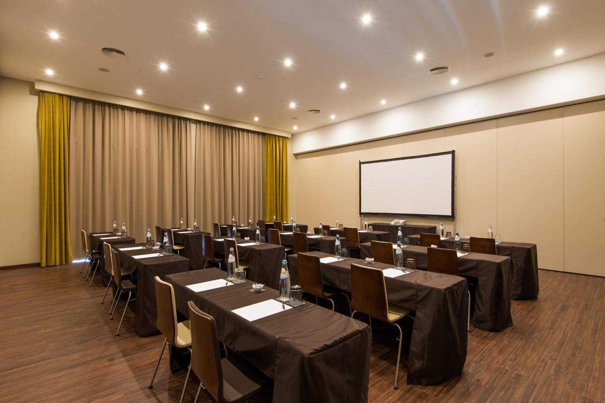 Vila Gale سينترا المظهر الخارجي الصورة Meeting room